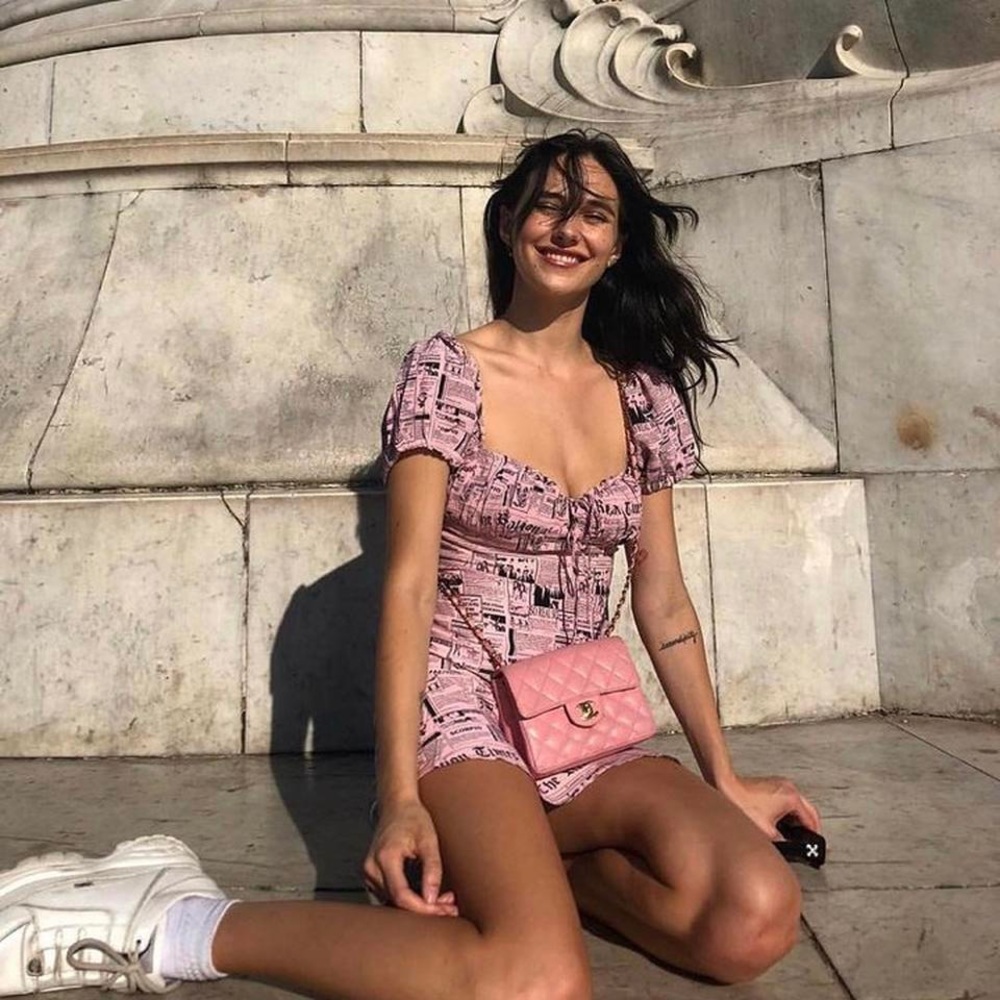 Realisation Par 📰 Venus Pink Newspaper Dress